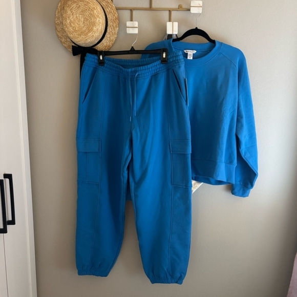 Athleta Tops - Athleta Blue Sweatshirt Sweatpants Set XL/L